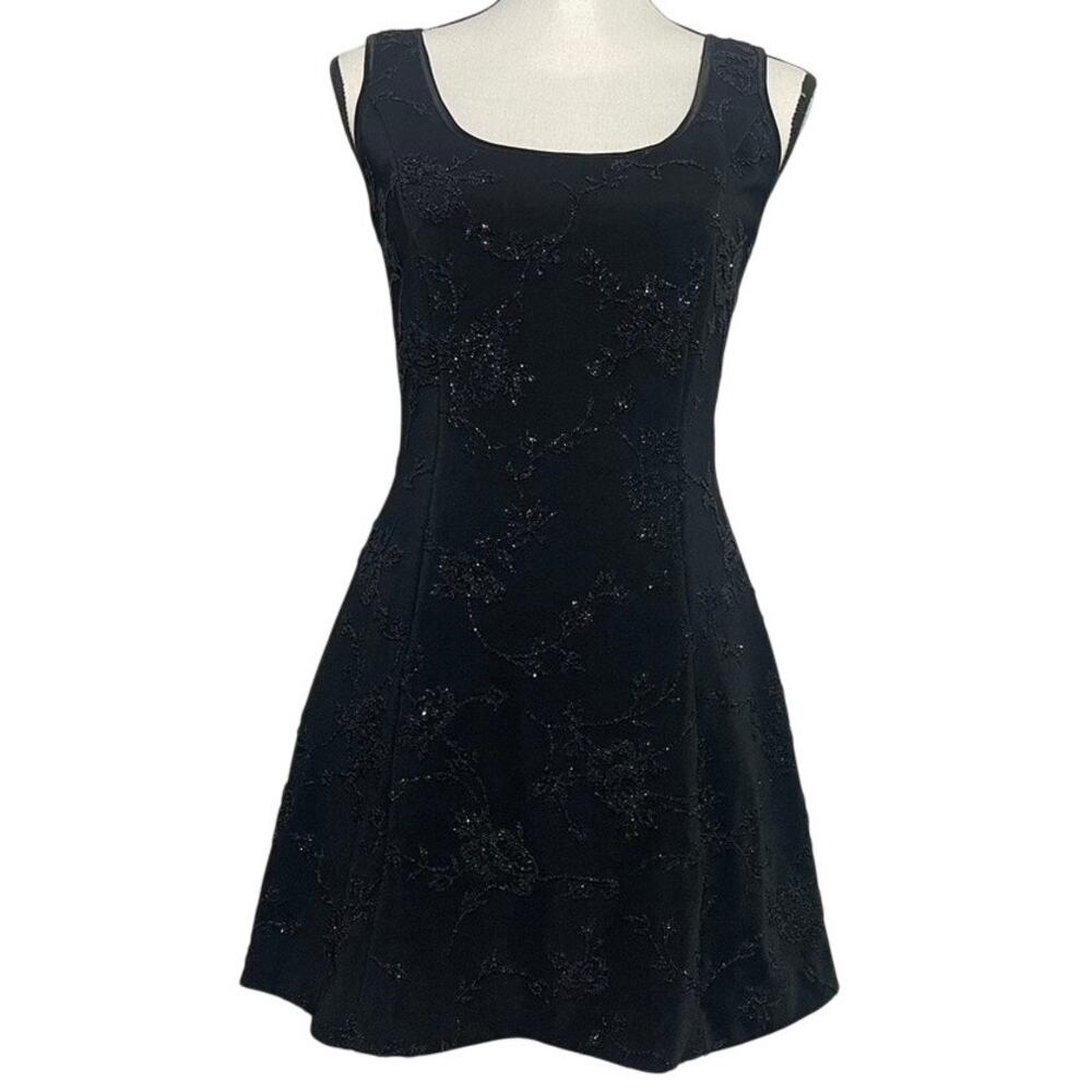 Vintage Betsy & Adam Beaded Floral Black A-Line Mini Dress Size 4
